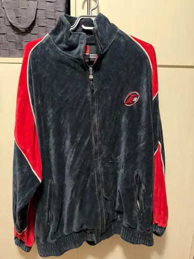 IVERSON valour zip up - track jacket - men’s large, View more