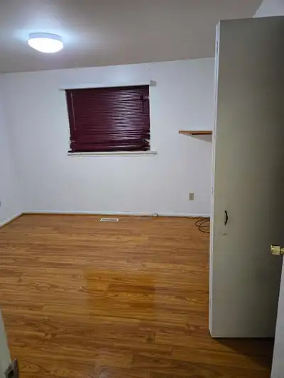 AVAILABLE September or October 1st, 2026 PLEASE READ AD BEFORE TEXTING OR CALLING!!! 2 ROOMS FOR REN...