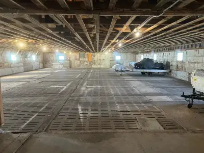 Clean on farm storage for boats, trailers and cars. Only a few spots left Owner lives on site, secur...