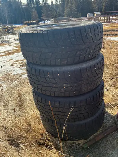 I am selling a set of four winter tires, size 275/55R20, with a 6x139.7 bolt pattern, perfect for SU...
