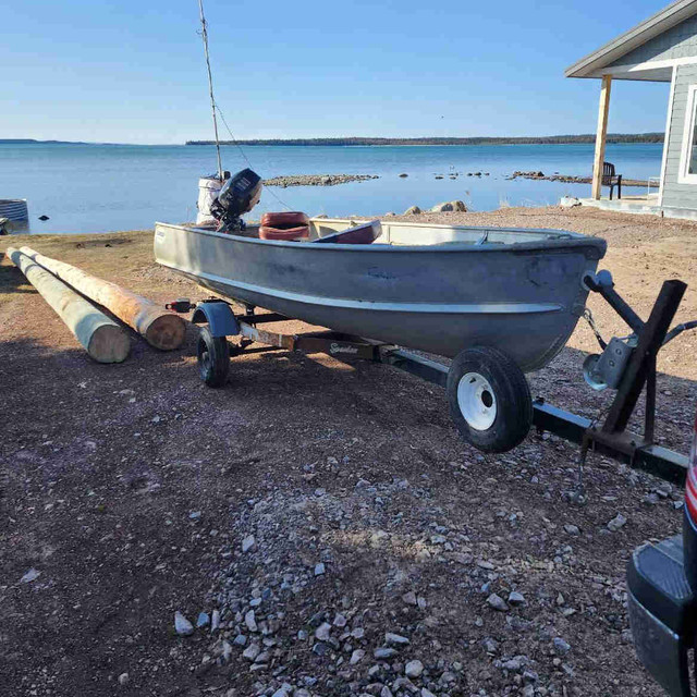 The slayer of walleye fishing package in Powerboats & Motorboats in Thunder Bay