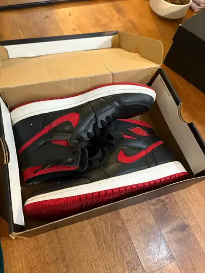 size 8 men’s brand new willing to negotiate price, brand new.