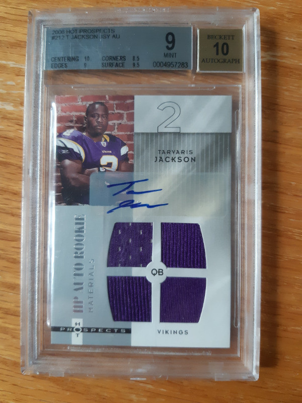 BGS Mint 9 Auto 10 2006 TARVARIS JACKSON HOT PROSPECTS RC ROOKIE in Arts & Collectibles in St. Catharines - Image 2