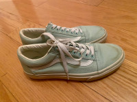 Chaussures vans taille M7.5 W9.0