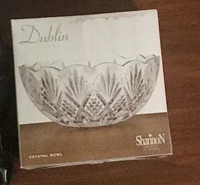 Shannon Dublin Crystal Serving Bowl (BNIB), View more