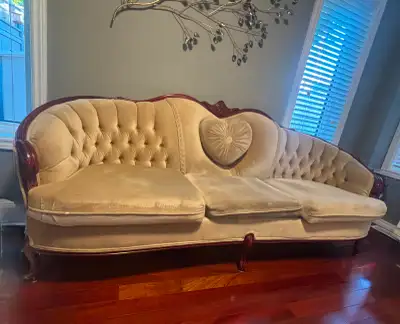 Vintage Victorian Style tufted 3 piece couch set, View more