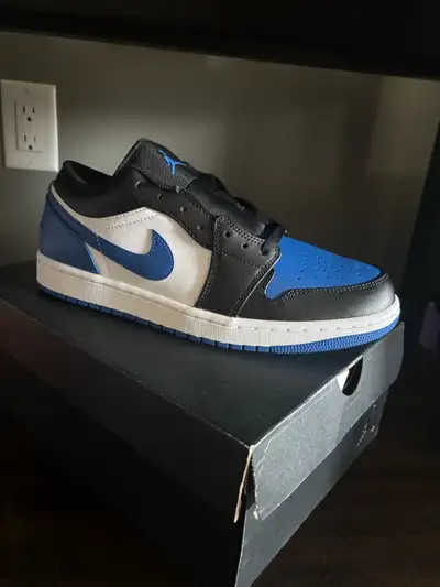 Air Jordan 1 Low New Size 10 Price Negotiable NEED GONE