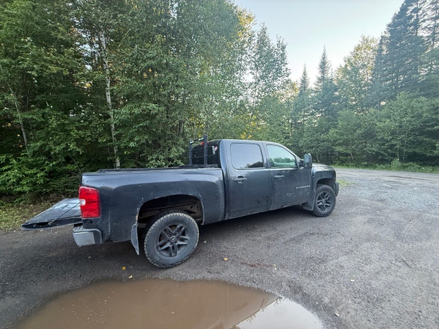 Chevrolet Silverado 1500 - 2009 AUCUNE ÉCHANGE — photo 2