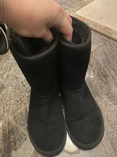 Black mid length uggs  , View more