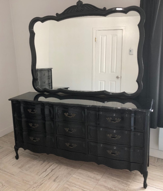 Meubles de chambre Commodes et armoires Ville de Québec Kijiji