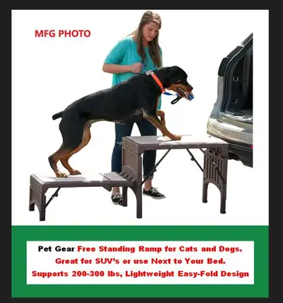 (NEW) Pet Gear Free Standing Ramp Lightweight Easy Fold Design, View more