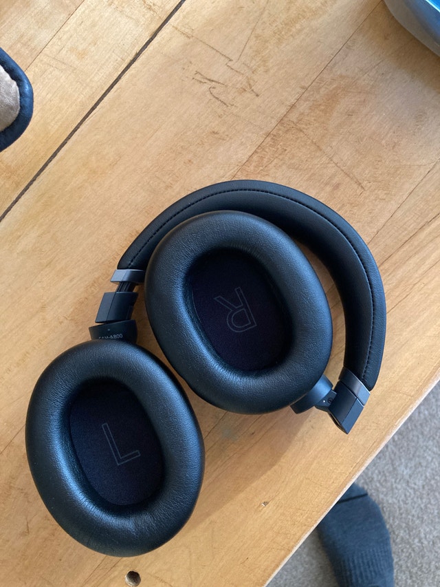 Technics EAHA800EK noise canceling headphones Headphones Edmonton