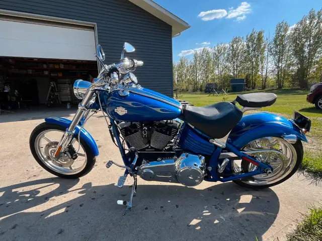 2008 Harley Davidson Rocker C (FXCWC) in Street, Cruisers & Choppers in Regina - Image 4