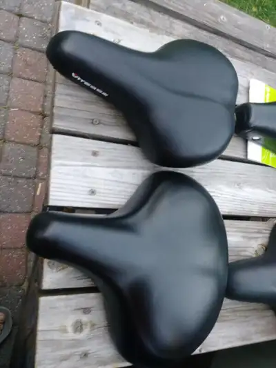 Schwinn extra wide spring bike seat, View more
