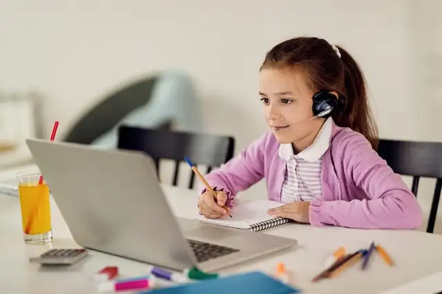 ONLINE TUTION CLASSES BY HIGHLY QUALIFIED PROFESSIONAL 527122282714900481