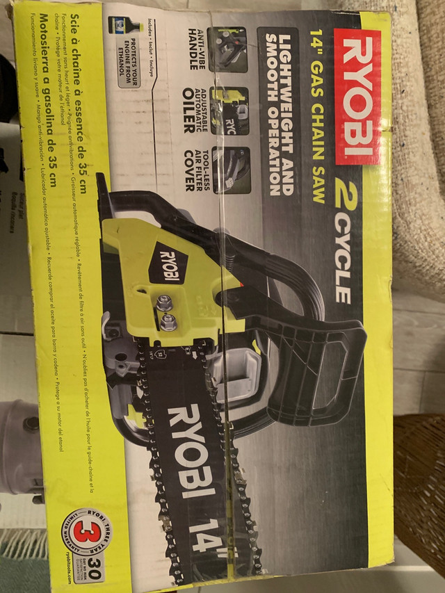 RYOBI 2 CYCLE 14” GAS CHAINSAW 37cc in Power Tools in Calgary - Image 2