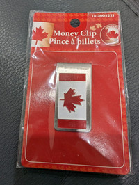 NEW Canadian Flag Maple Leaf Money Clip