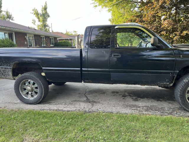 1999 dodge ram 2500 24v 5.9 4x4 in Cars & Trucks in Kawartha Lakes - Image 3
