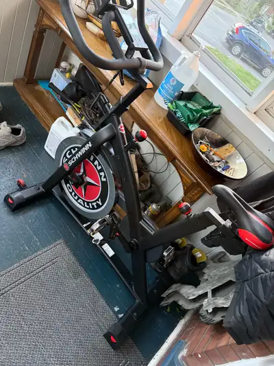 Schwinn home fitness bike IC3, View more