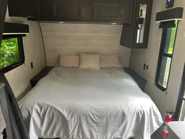 2023 Jayco 183RB STX in Travel Trailers & Campers in St. Albert - Image 3
