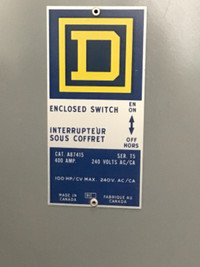 Electrical disconnect switch 400 amp 240 volts
