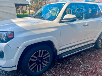 One Owner No accidents 2017 Toyota 4Runner Limited - $41,900