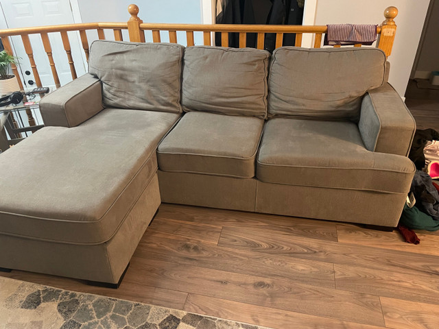 Reversible Sectional Sofa/Chaise with Queen Hide-a-bed | Couches & Futons |  Calgary | Kijiji