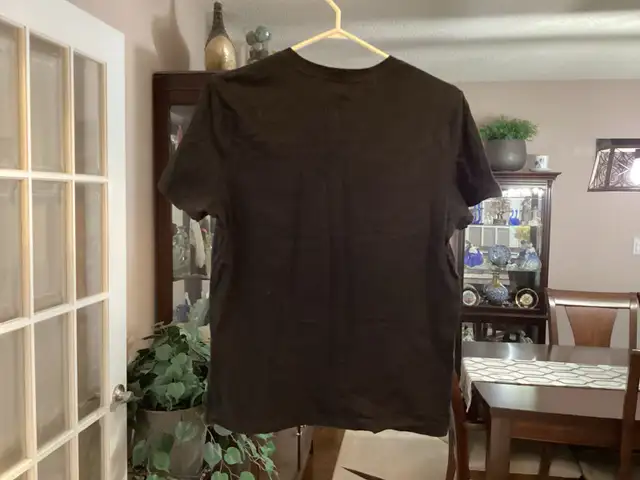 Tommy Hilfiger Black V-Neck T-Shirt - Women’s size S in Women's - Tops & Outerwear in Oshawa / Durham Region - Image 4