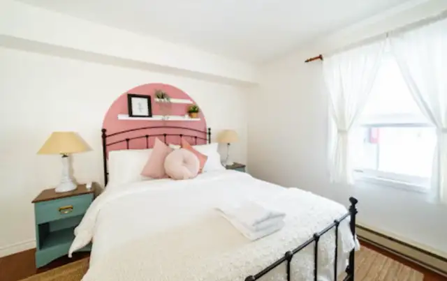 Furnished 3½ Condo for Rent in Magog – $1,200/month