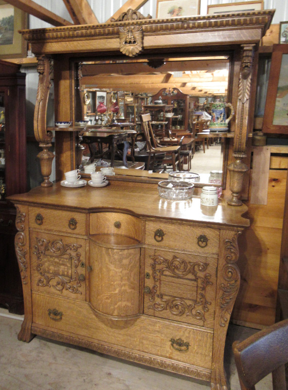 AnTique FURNITURE AND COLLECTIBLES Arts & Collectibles Winnipeg