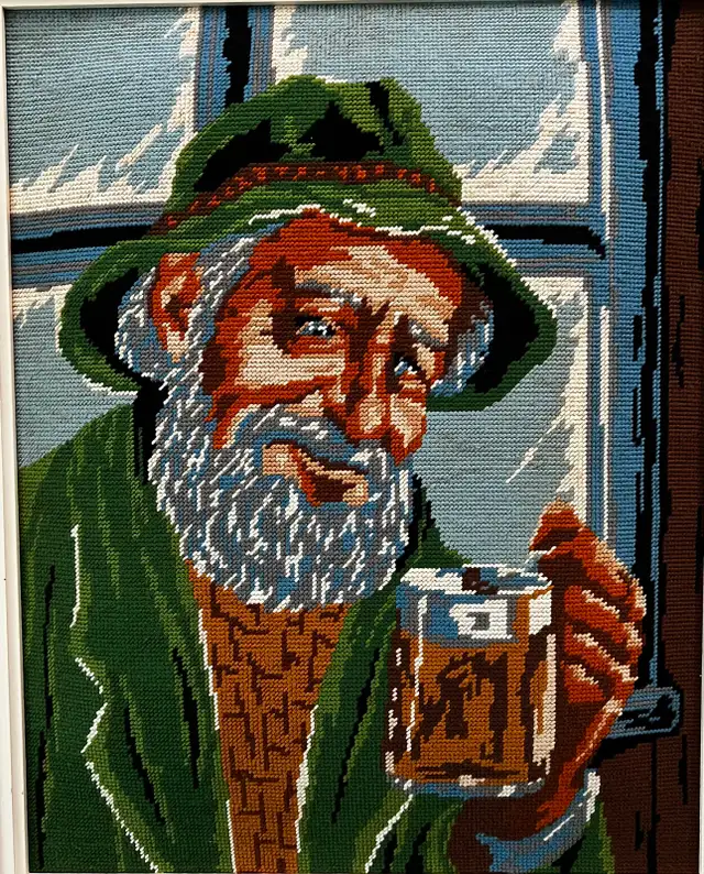 Vintage Bavarian Needlepoint Wall Art – Wooden Frame in Arts & Collectibles in Gatineau - Image 5