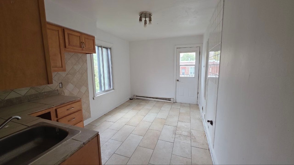 Apt for rent - CDN 3