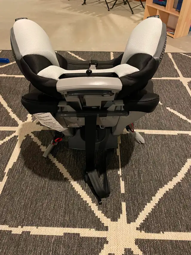 EvenFlo Safemax car seat in Strollers, Carriers & Car Seats in Winnipeg - Image 3
