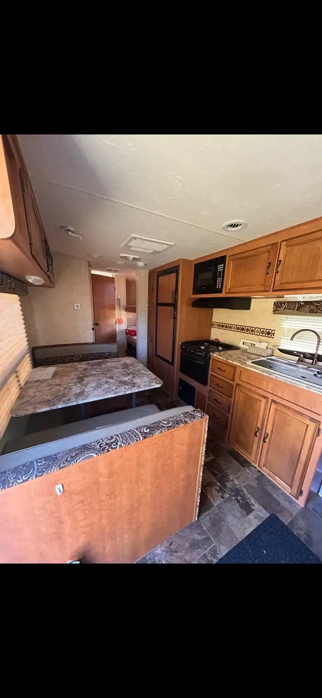 2013 Coachman Apex 238 in Travel Trailers & Campers in Owen Sound - Image 8