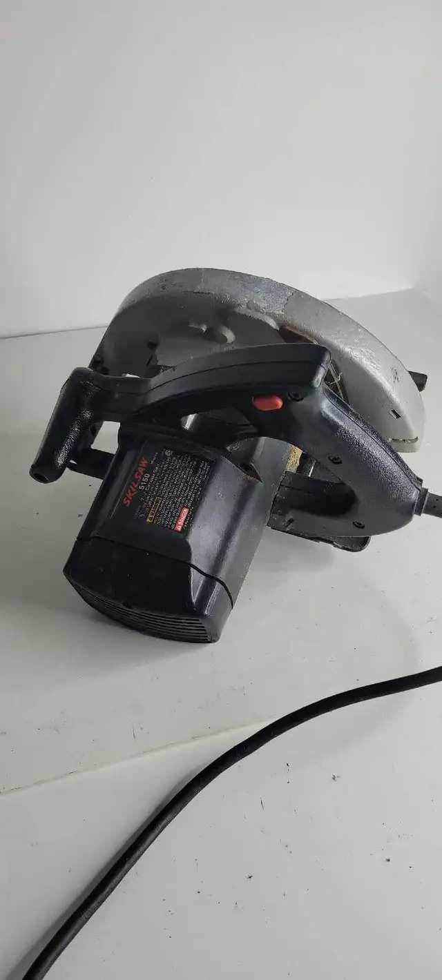 Skilsaw 7 1-4" circular saw in Power Tools in Oakville / Halton Region - Image 6