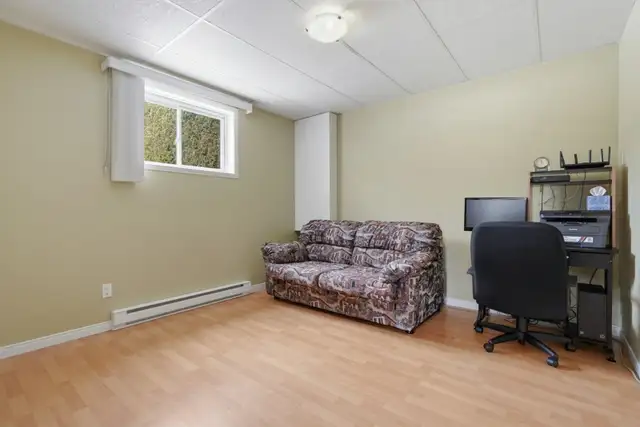 Jumelé paisible à Lévis – cour intime sans voisin arrière in Long Term Rentals in Lévis - Image 10