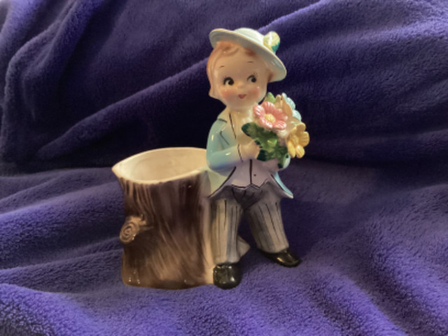 Vintage “Boy with Flowers Tree Stump Planter” in Arts & Collectibles in London