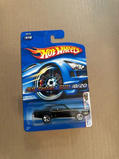 Hot Wheels '69 Pontiac GTO , View more