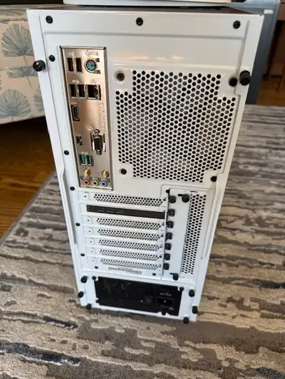 White Computer, White 32 " Curved Monitor, View more