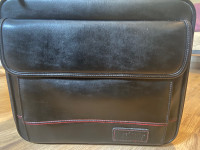 Vtg Leather Targus Laptop Bag