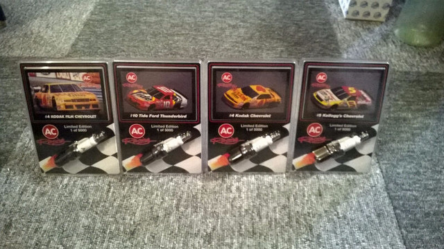 1993/1994 NASCAR AC Delco Racing spark plugs - set of 11 in Arts & Collectibles in Cole Harbour - Image 4