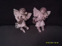 2 Classical-styled Angel wall hangings
