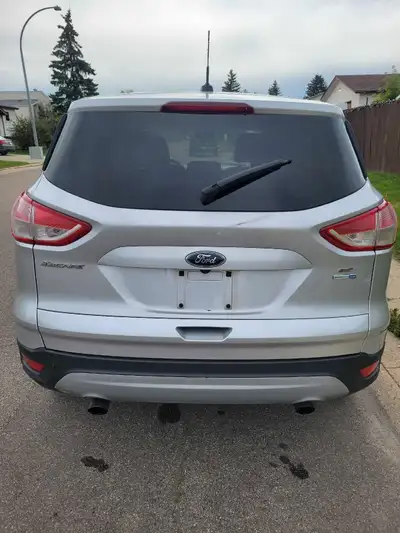 2016 ford escape SE AWD Runs and Drives good 359458 km Kept well Transmission replaced around 300k w...