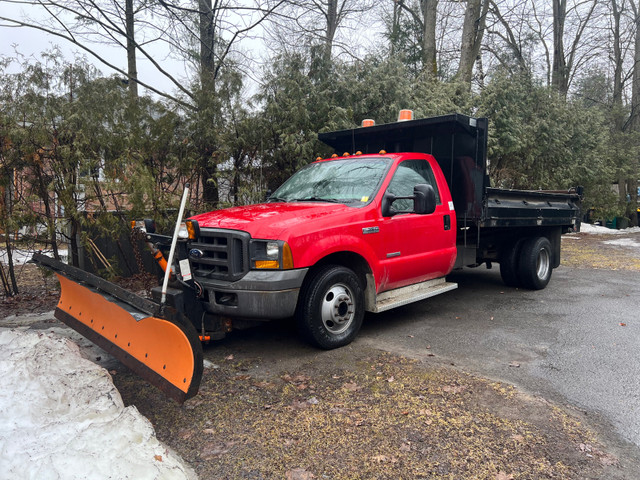 2005 Ford F350 dump/plow in Cars & Trucks in Ottawa