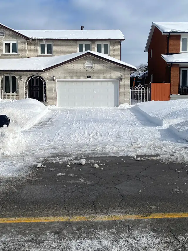 Snow Removal64385359303170121