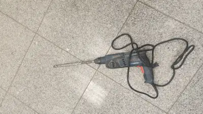 bosch bull dog hsmmer drill case severall bits 130$, View more