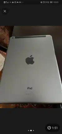 Apple iPad Air (1st Gen) Wi-Fi + Cellular (32GB)