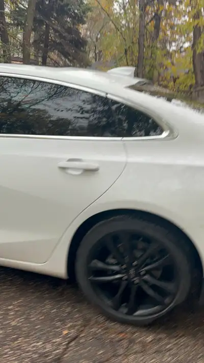 2022 Chevy Malibu LT, One Owner, Low Kilometres, New Safety, Deluxe Interior, Drives Like New. Trans...