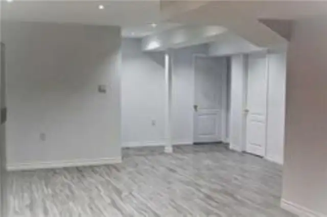 Basement Apartment for rent in Woodbridge/Vaughan in Long Term Rentals in Markham / York Region - Image 10