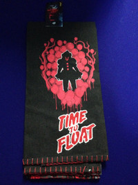 IT PENNYWISE KITCHEN TOWEL SET  TIME TO FLOAT